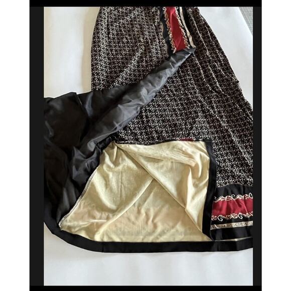 TALBOT’S Equestrian Engineered Print Wrap Skirt Long Size Medium NWOT - Picture 9 of 9